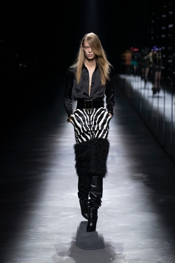 サンローラン(Saint Laurent) 2019-20年秋冬ウィメンズコレクション  - 写真10