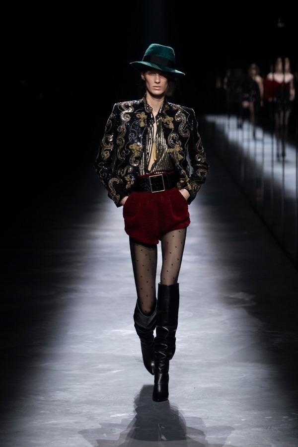 サンローラン(Saint Laurent) 2019-20年秋冬ウィメンズコレクション  - 写真21