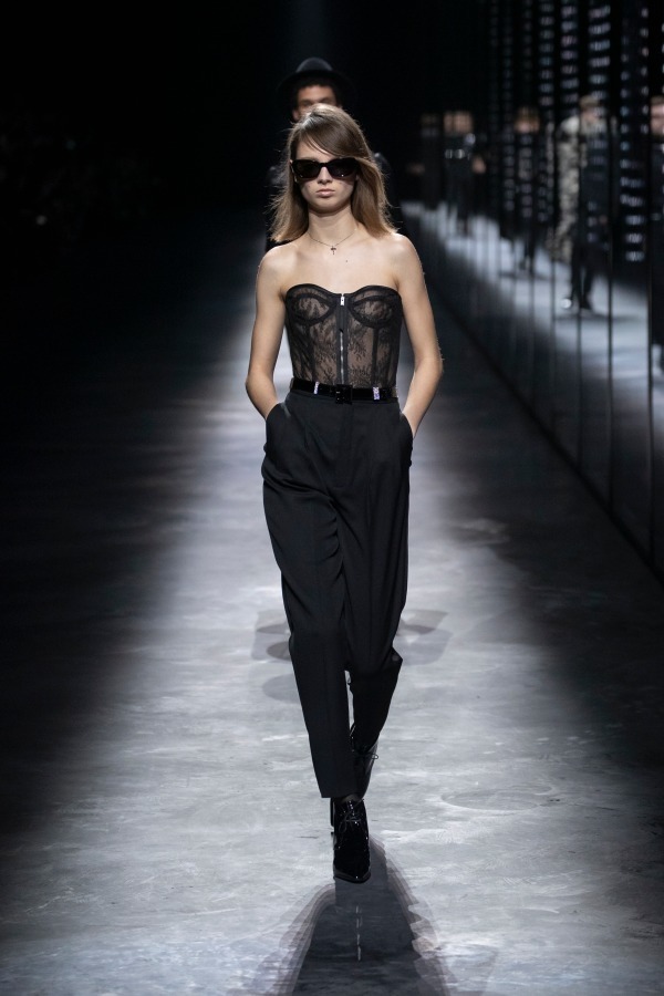 サンローラン(Saint Laurent) 2019-20年秋冬ウィメンズコレクション  - 写真46