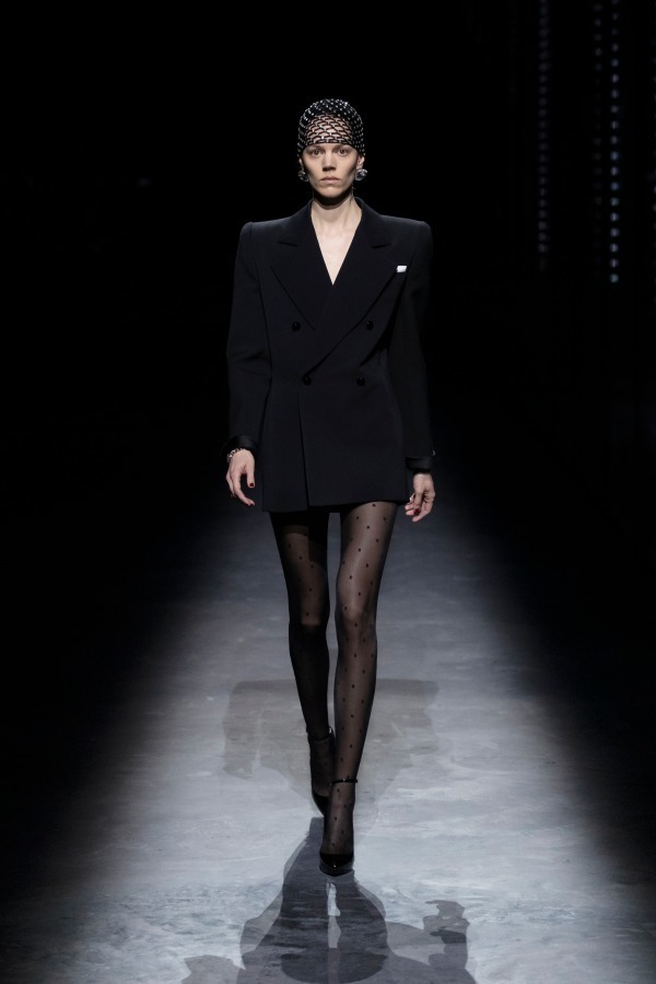 サンローラン(Saint Laurent) 2019-20年秋冬ウィメンズコレクション シルエット - 写真51