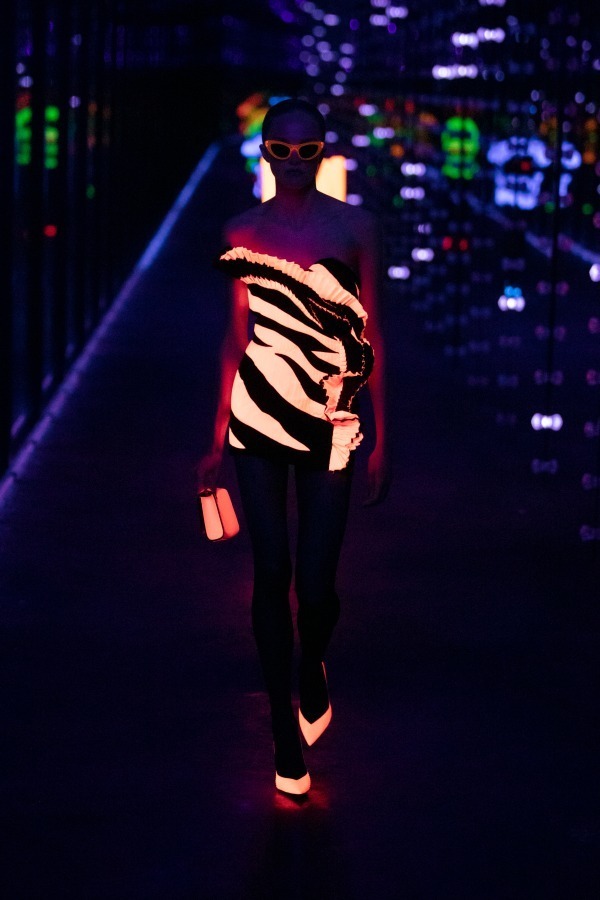 サンローラン(Saint Laurent) 2019-20年秋冬ウィメンズコレクション  - 写真62