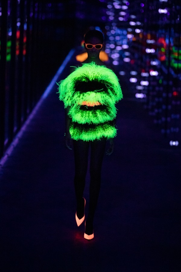 サンローラン(Saint Laurent) 2019-20年秋冬ウィメンズコレクション  - 写真65