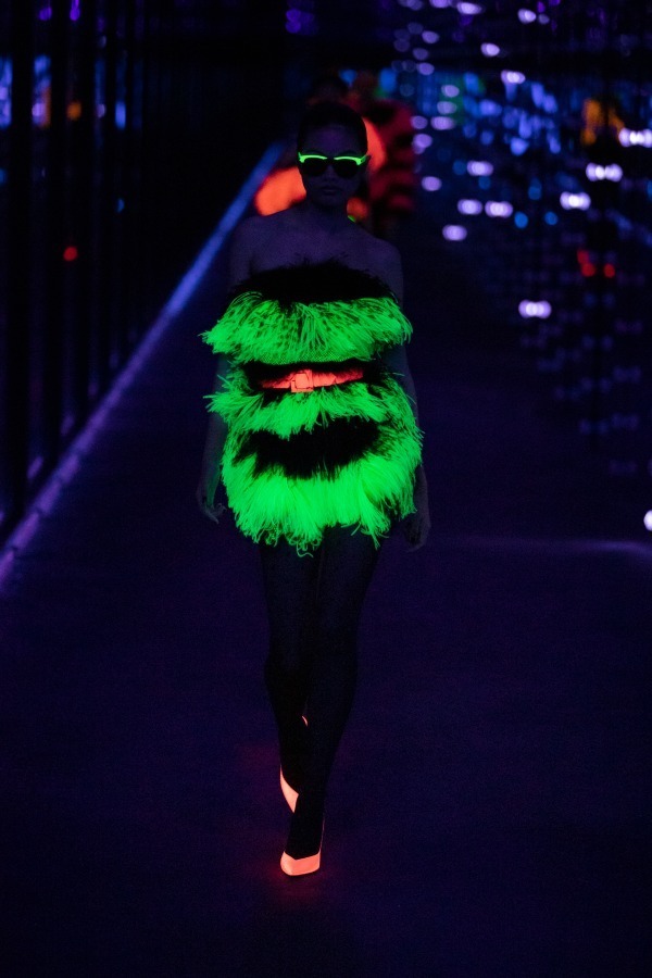 サンローラン(Saint Laurent) 2019-20年秋冬ウィメンズコレクション  - 写真67