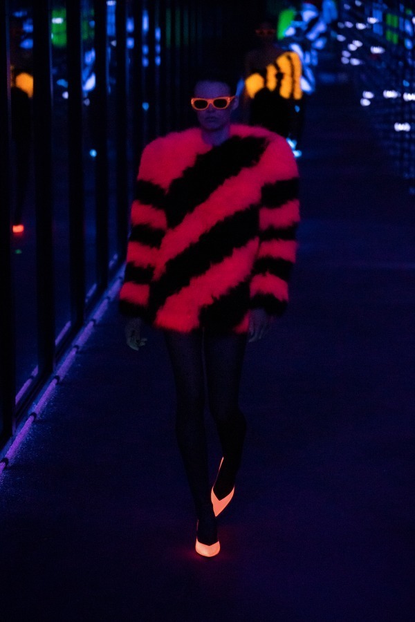 サンローラン(Saint Laurent) 2019-20年秋冬ウィメンズコレクション  - 写真69