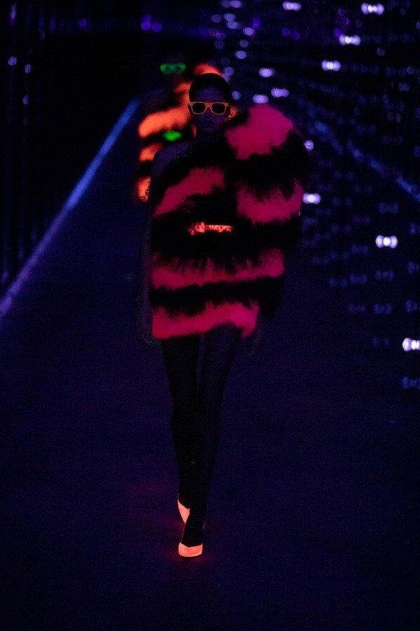 サンローラン 2019-20年秋冬<span>コレクション</span> - 写真75