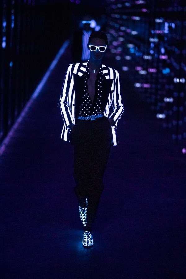 サンローラン(Saint Laurent) 2019-20年秋冬メンズコレクション  - 写真24