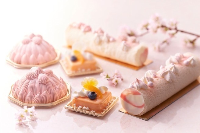 マドレーヌ｜東京會舘 新本舘の春メニュー、“桜”風味の伝統スイーツ「マロンシャンテリー」やアフタヌーンティー