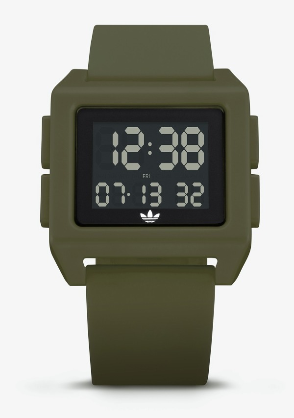 アディダス オリジナルス ウォッチの新作腕時計、カジュアルなデジタル