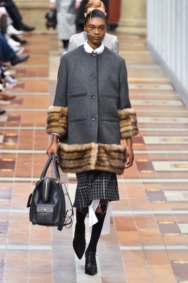 トム ブラウン(THOM BROWNE) 2019-20年秋冬ウィメンズ&メンズコレクション シルエット - 写真15