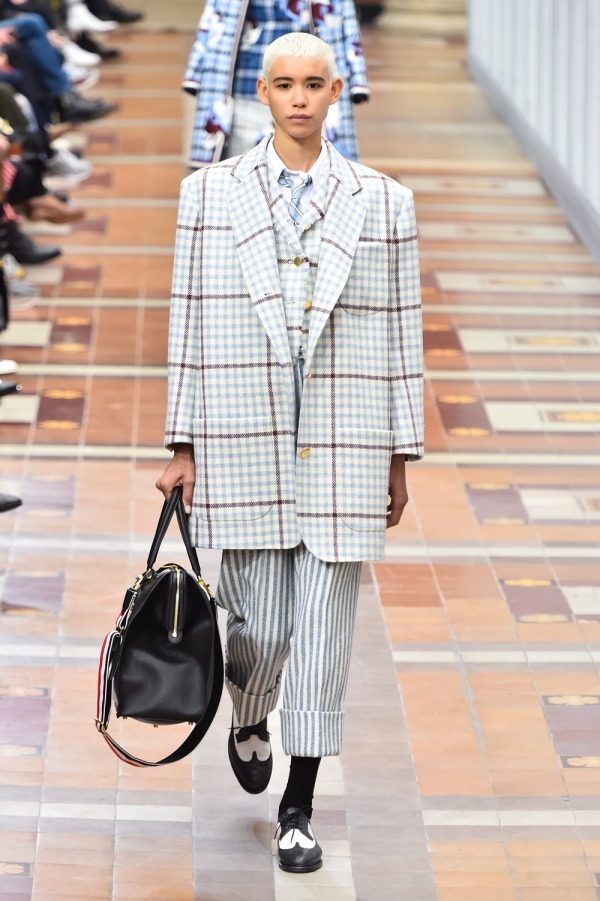 トム ブラウン(THOM BROWNE) 2019-20年秋冬ウィメンズ&メンズコレクション シルエット - 写真36