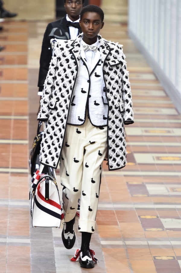 トム ブラウン(THOM BROWNE) 2019-20年秋冬ウィメンズ&メンズコレクション シルエット - 写真47