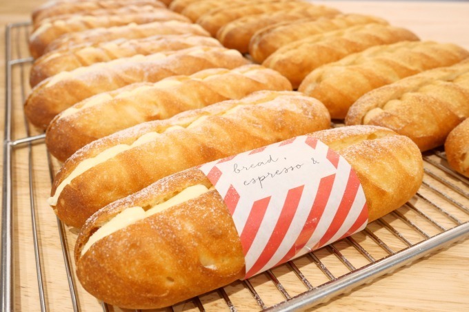 「パンとエスプレッソと」の新カフェ「ブレッドエスプレッソ」が、新駅・高輪ゲートウェイに