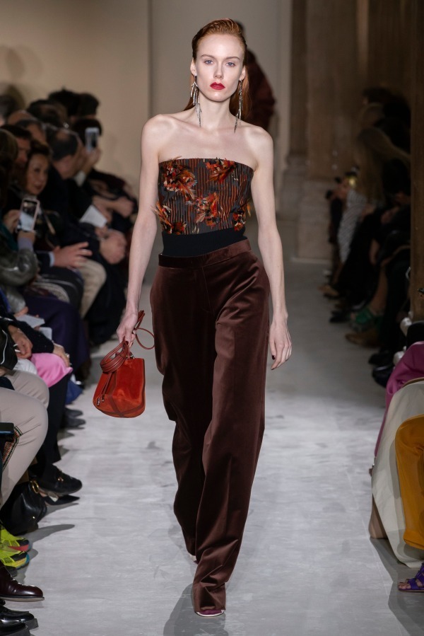 フェラガモ(Ferragamo) 2019-20年秋冬ウィメンズコレクション  - 写真31