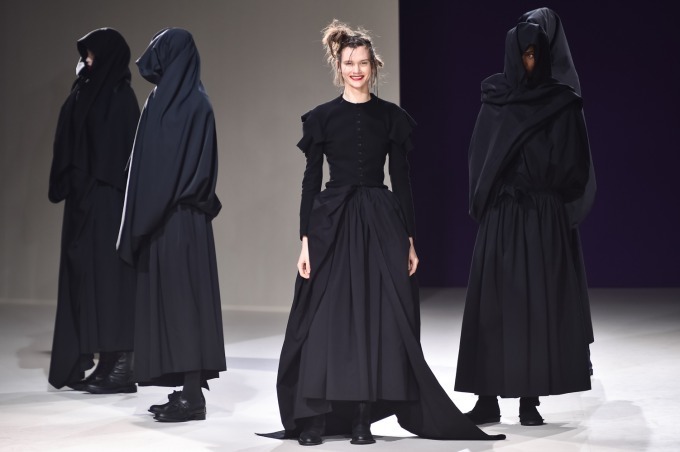 ヨウジヤマモト(Yohji Yamamoto) 2019-20年秋冬ウィメンズコレクション  - 写真74