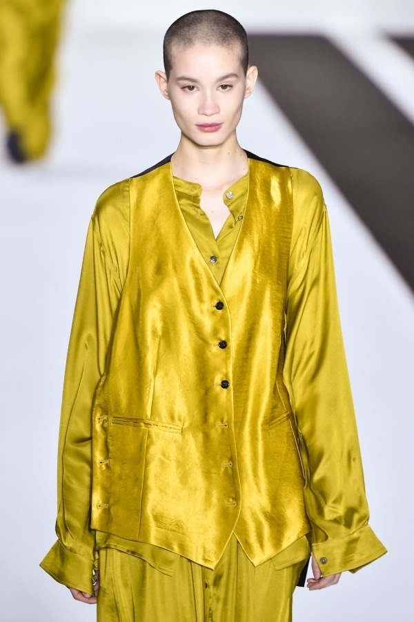 アン ドゥムルメステール(ANN DEMEULEMEESTER) 2019-20年秋冬ウィメンズコレクション  - 写真36