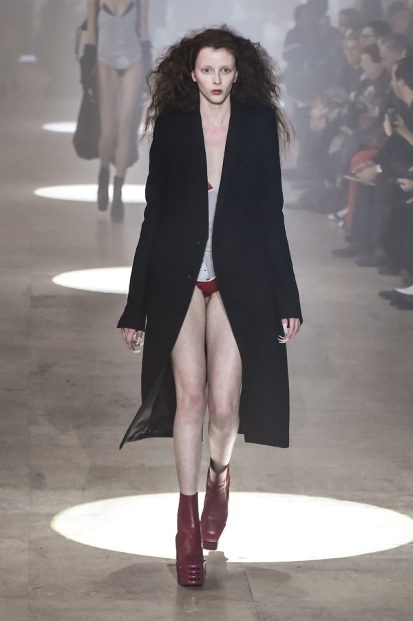 リック・オウエンス(Rick Owens) 静|写真2