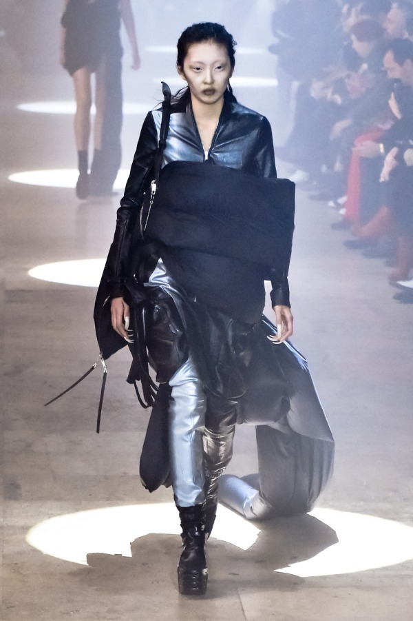 リック・オウエンス(Rick Owens) 2019-20年秋冬ウィメンズコレクション  - 写真34