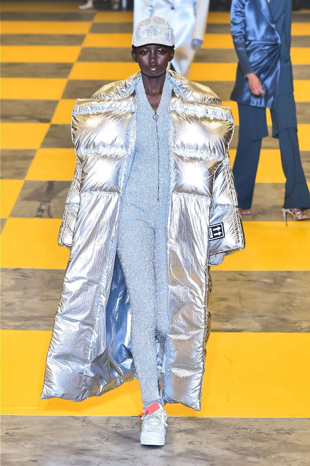 オフ-ホワイト  2019-20年秋冬<span>コレクション</span> - 写真36