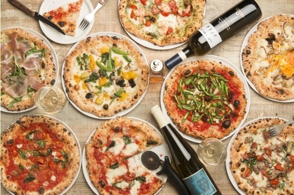 エシレバター｜ピッツェリア＆カフェ「サンデーズ ベイク 569」大阪高槻に、緑の公園で味わう本格ピッツァやBBQ