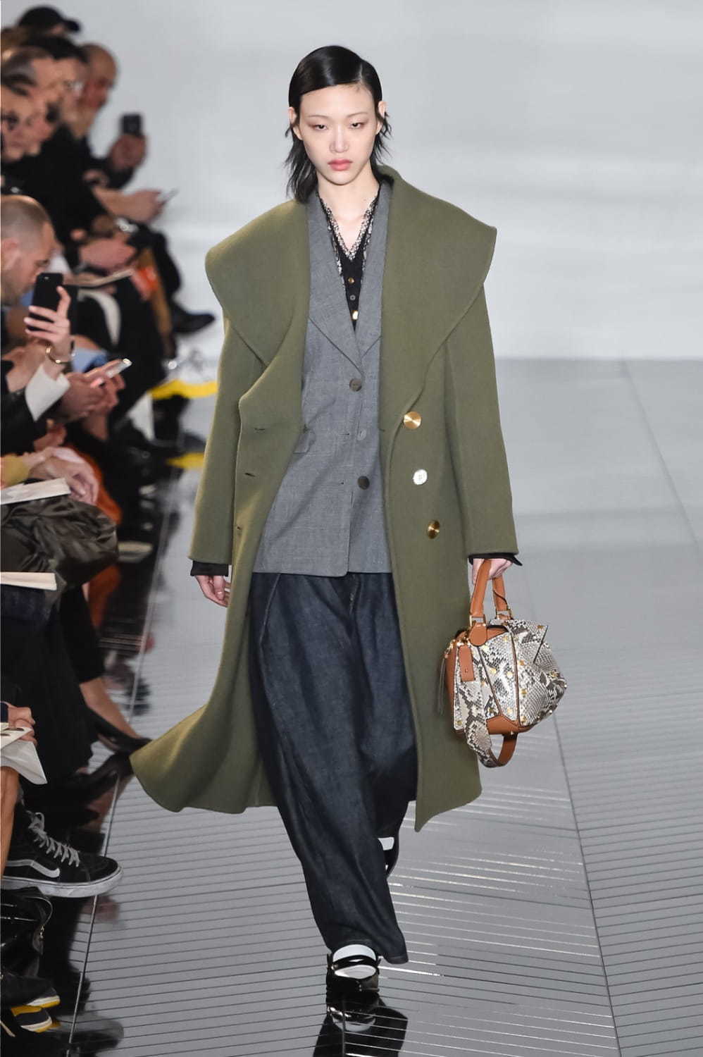 ロエベ(LOEWE) 2019-20年秋冬ウィメンズコレクション  - 写真65