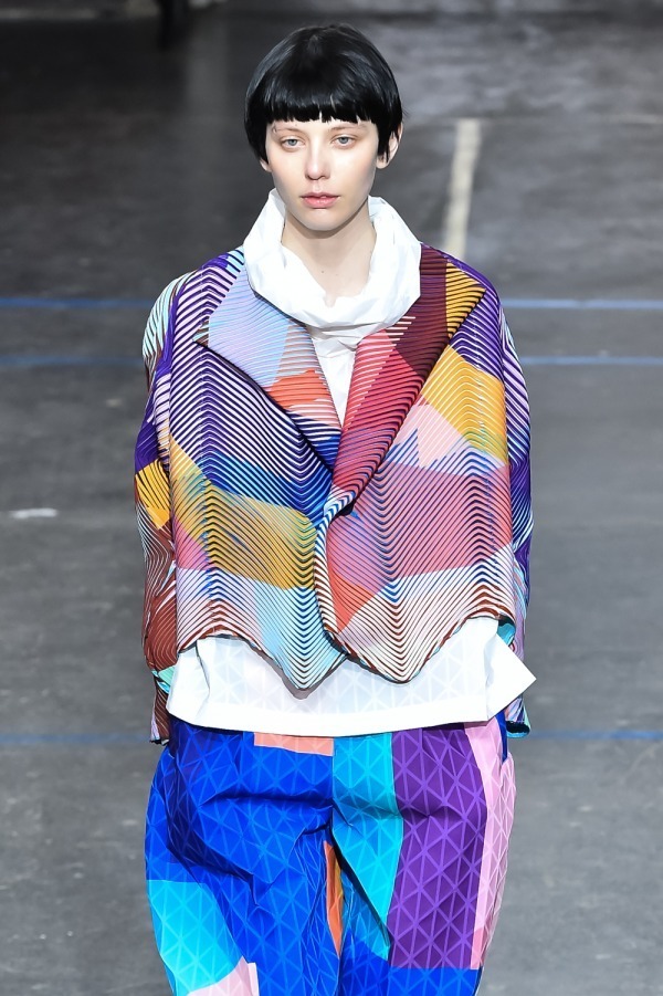 イッセイ ミヤケ(ISSEY MIYAKE) 2019-20年秋冬ウィメンズコレクション ディテール - 写真25