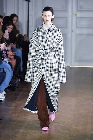 クリスチャン ワイナンツ 2019-20年秋冬コレクション - 鮮明な色彩が心を揺さぶる｜写真9