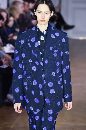 クリスチャン ワイナンツ 2019-20年秋冬コレクション - 鮮明な色彩が心を揺さぶる｜写真22
