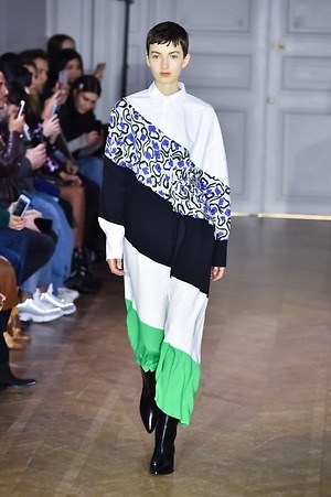 クリスチャン ワイナンツ 2019-20年秋冬コレクション - 鮮明な色彩が心を揺さぶる｜写真27