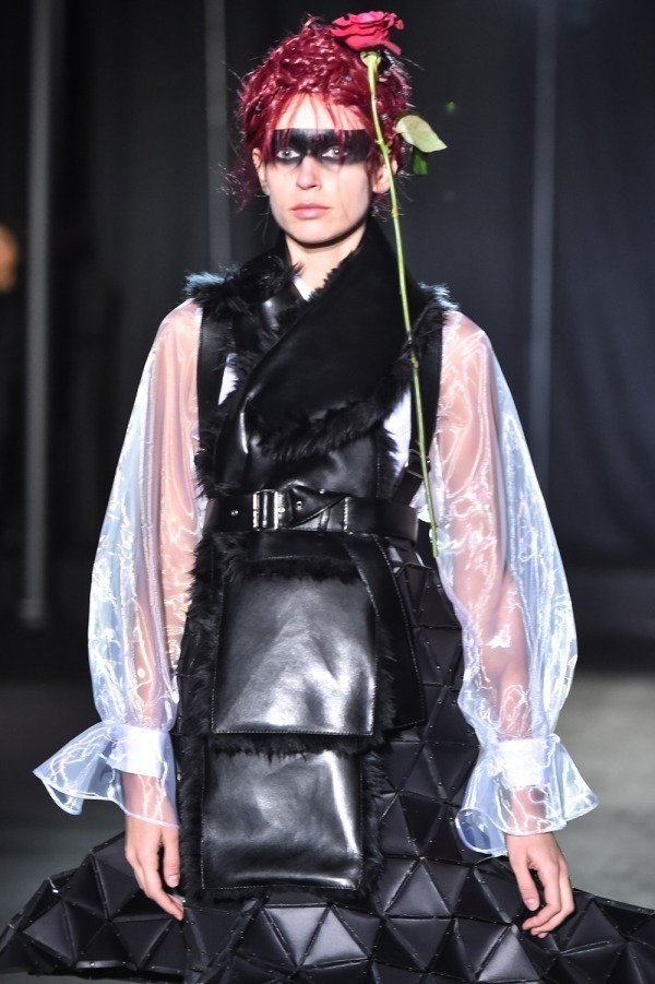 ノワール ケイ ニノミヤ(noir kei ninomiya) 2019-20年秋冬ウィメンズコレクション  - 写真20