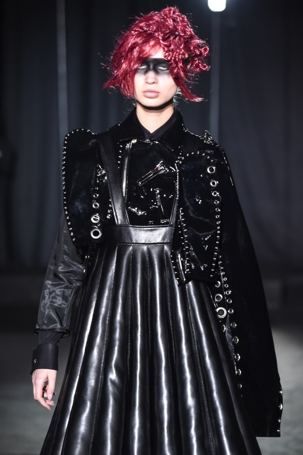 ノワール ケイ ニノミヤ(noir kei ninomiya) 2019-20年秋冬ウィメンズコレクション ディテール - 写真14