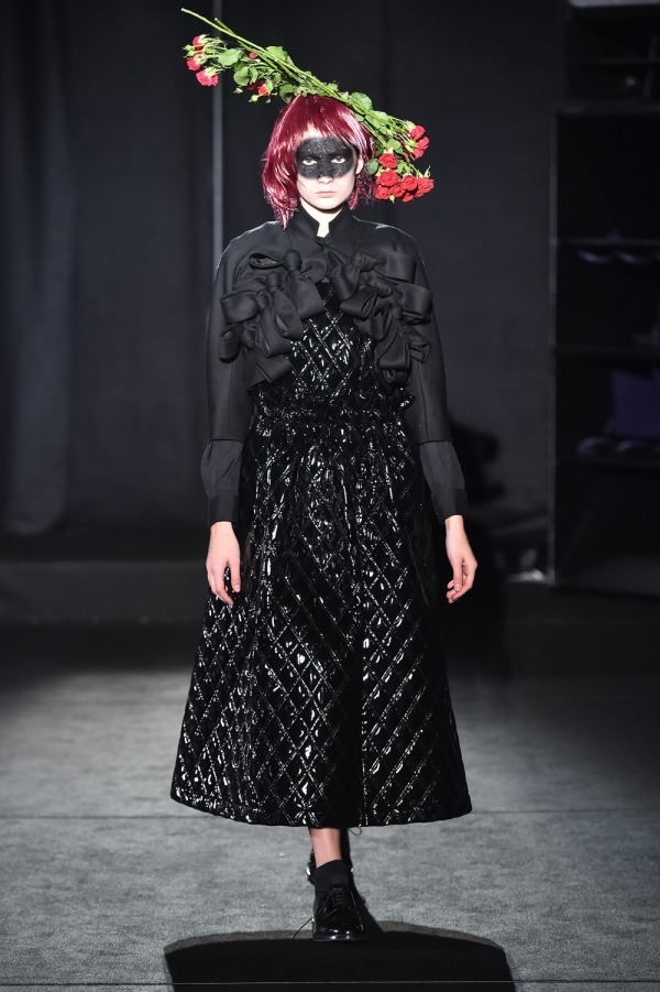 ノワール ケイ ニノミヤ(noir kei ninomiya) 2019-20年秋冬ウィメンズコレクション シルエット - 写真18