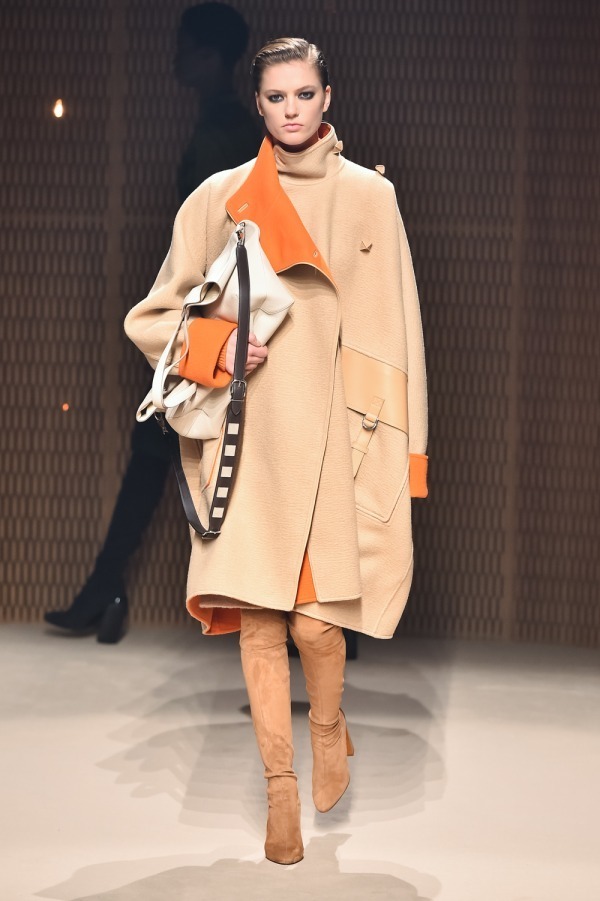 エルメス(HERMÈS) 2019-20年秋冬ウィメンズコレクション シルエット - 写真20