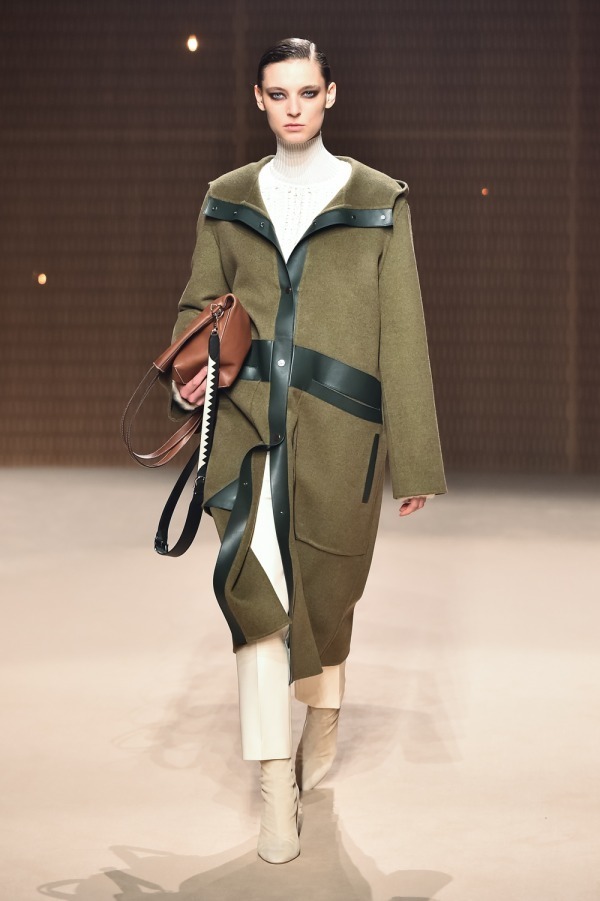 エルメス(HERMÈS) 2019-20年秋冬ウィメンズコレクション シルエット - 写真31