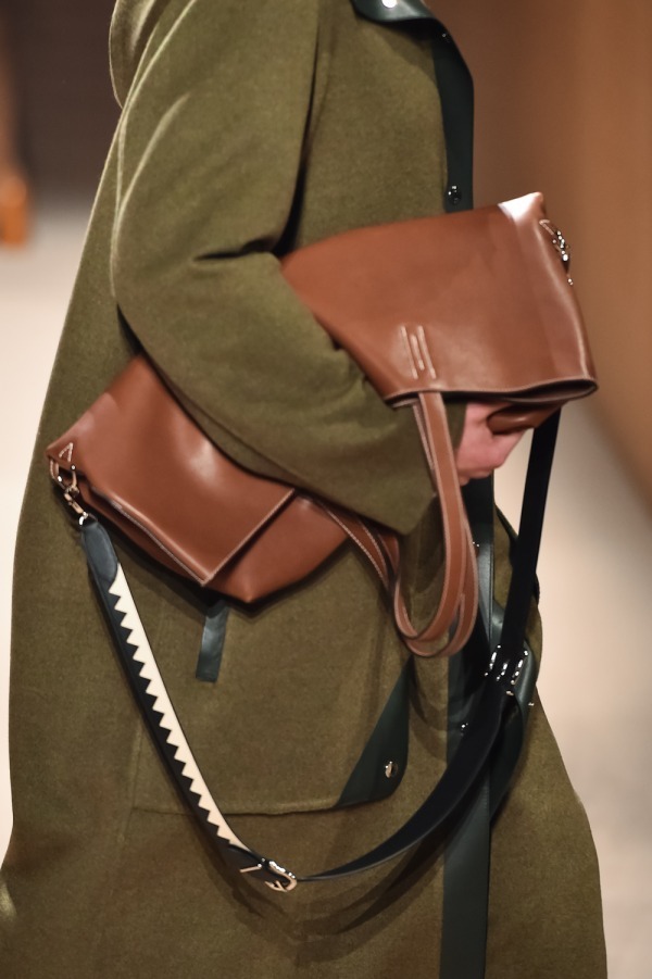 エルメス(HERMÈS) 2019-20年秋冬ウィメンズコレクション ディテール - 写真17