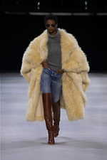 セリーヌ2019年秋冬ウィメンズコレクション - アーカイブから生まれた新生セリーヌウィメン｜写真14