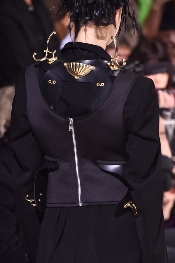 コム デ ギャルソン(COMME des GARÇONS) 2019-20年秋冬ウィメンズコレクション  - 写真35