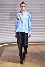 イーチ アザー 2019-20年秋冬コレクション - アイデア次第で"定番服”もプレイフルに｜写真30