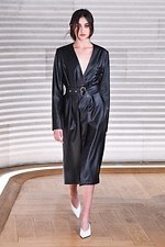 イーチ アザー 2019-20年秋冬コレクション - アイデア次第で"定番服”もプレイフルに｜写真40