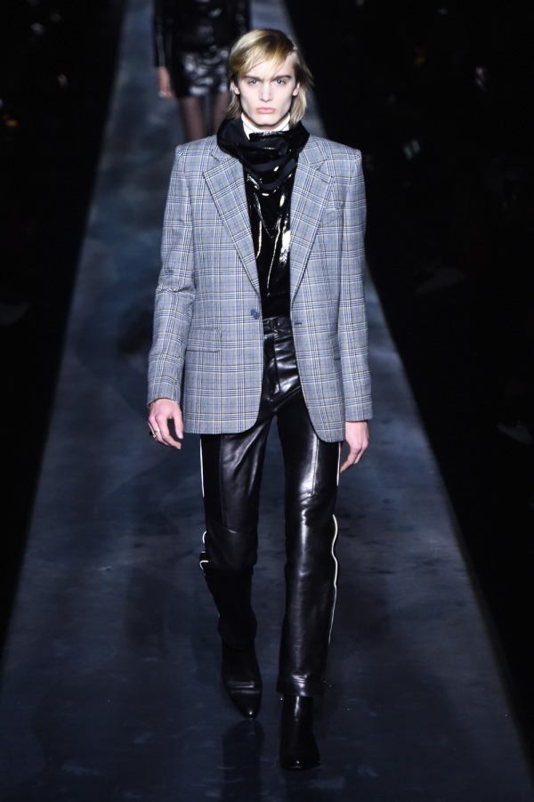 ジバンシィ(Givenchy) 2019-20年秋冬ウィメンズ&メンズコレクション シルエット - 写真19