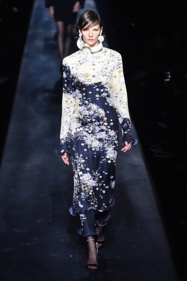 ジバンシィ(Givenchy) 2019-20年秋冬ウィメンズ&メンズコレクション シルエット - 写真58