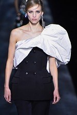 ジバンシィ 2019-20年秋冬コレクション - MIXジェンダースタイルを謳歌する｜写真104