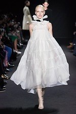 ロシャス 2019-20年秋冬コレクション - クチュールへの回帰｜写真14