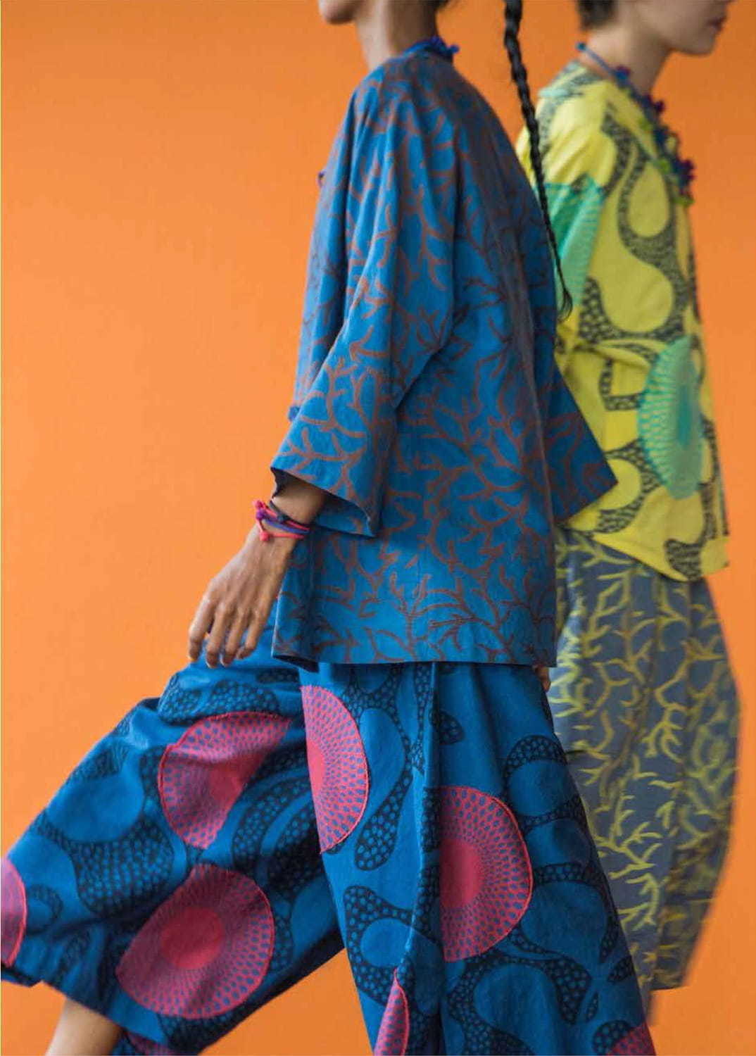HaaTから3月の新作、ワンピースやジャケットをモダンなアフリカ調に彩る｜写真1