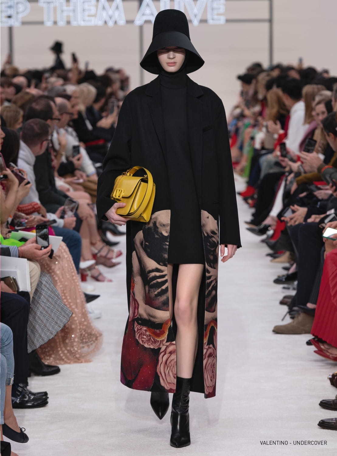 ヴァレンティノ(VALENTINO) 2019-20年秋冬ウィメンズコレクション シルエット - 写真18