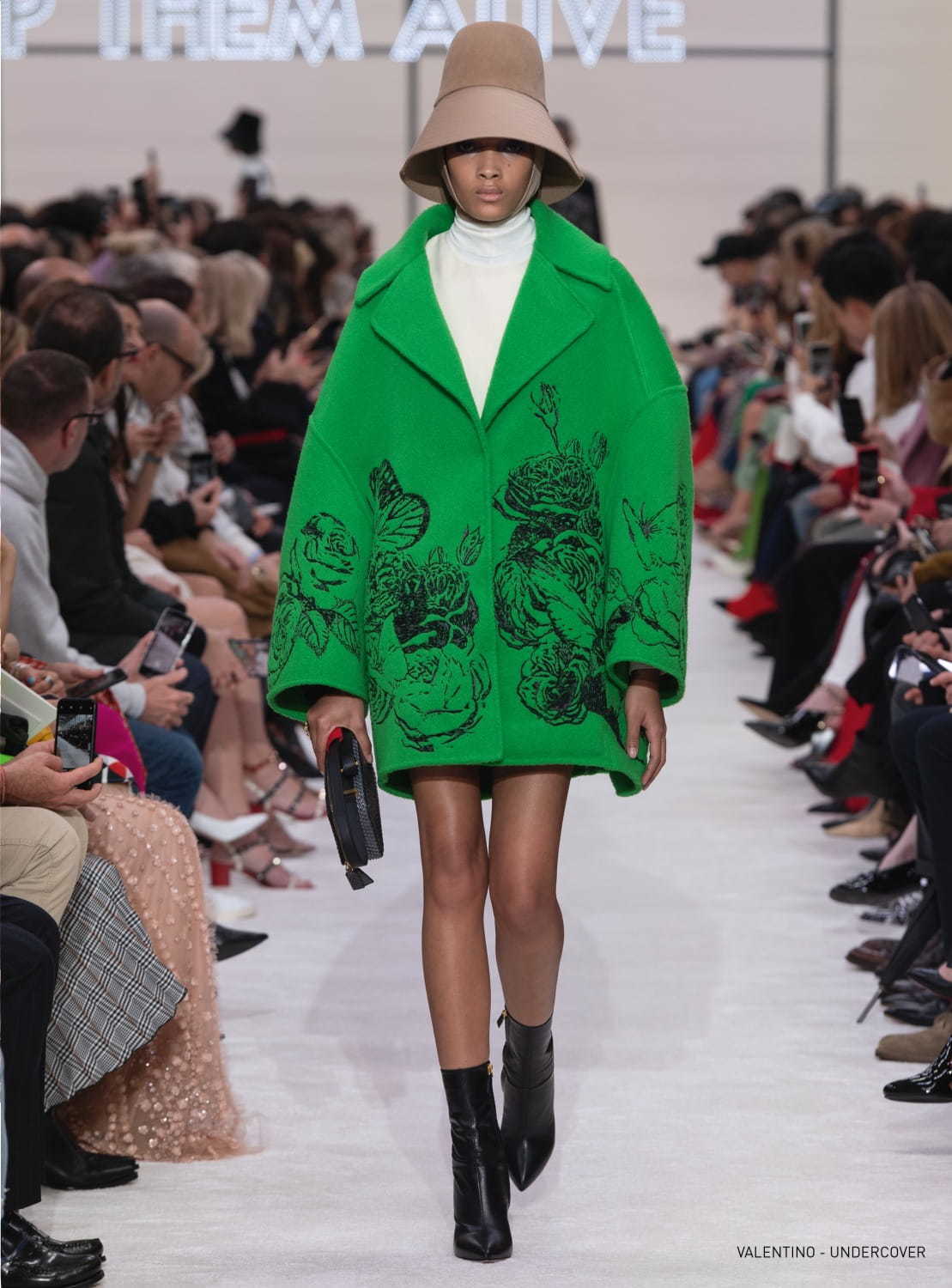 ヴァレンティノ(VALENTINO) 2019-20年秋冬ウィメンズコレクション シルエット - 写真30