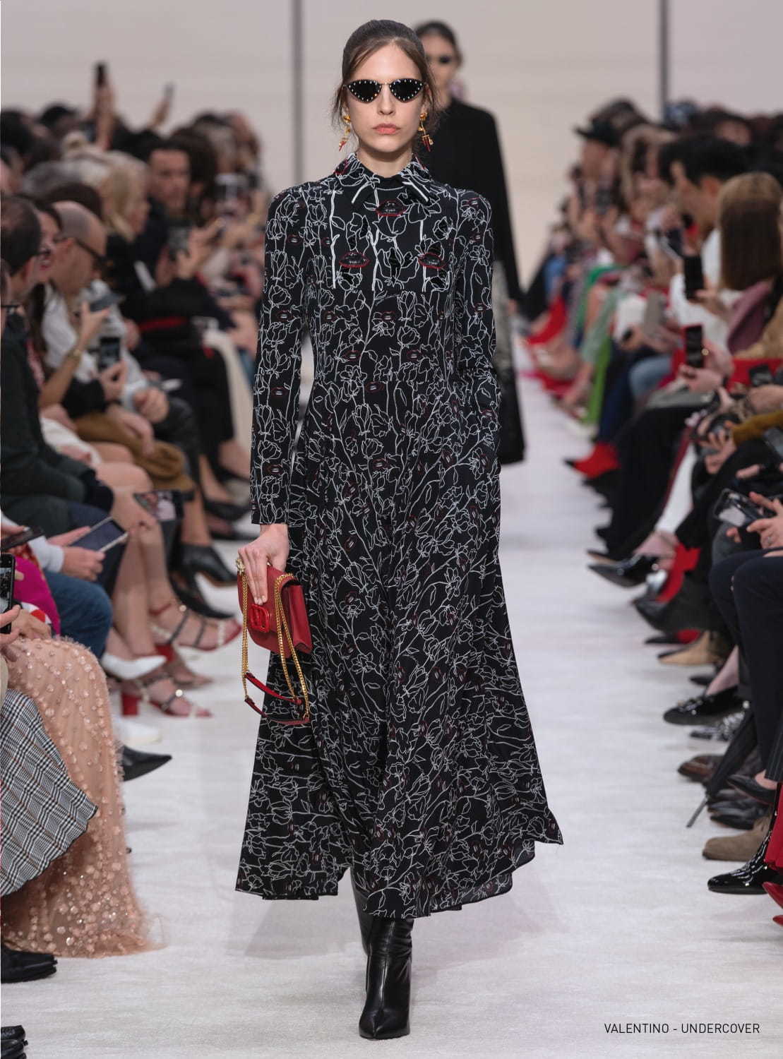 ヴァレンティノ(VALENTINO) 2019-20年秋冬ウィメンズコレクション シルエット - 写真31