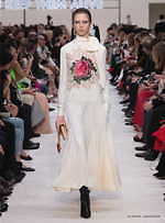 ヴァレンティノ(VALENTINO) 愛｜写真55