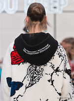 ヴァレンティノ(VALENTINO) 愛｜写真59