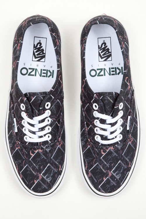 KENZO×VANSのコラボ第3弾は、マーブルとグレーププリントのオーセンティックとスリッポン｜写真3