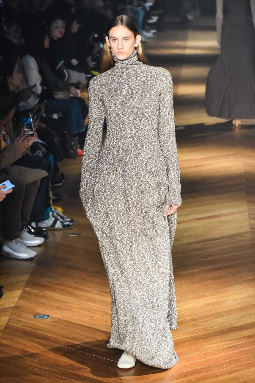 ショッピング販促品 beautiful people 2019-20AWヘンリーネックニット